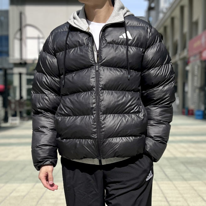 아디다스 에센셜 SD 패딩 자켓 남녀공용 경량 숏 겨울 다운 점퍼 남성 여성 블랙