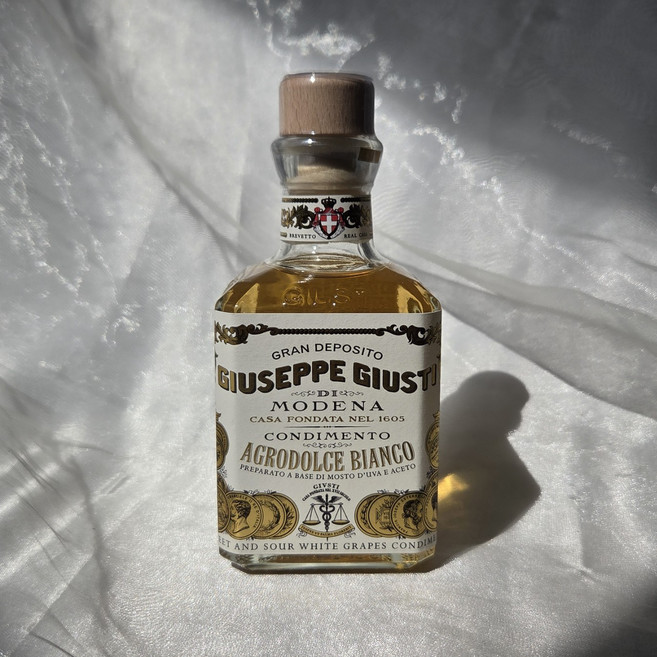 쥬세페쥬스티 화이트발사믹식초 큐빅 250ml, 1개