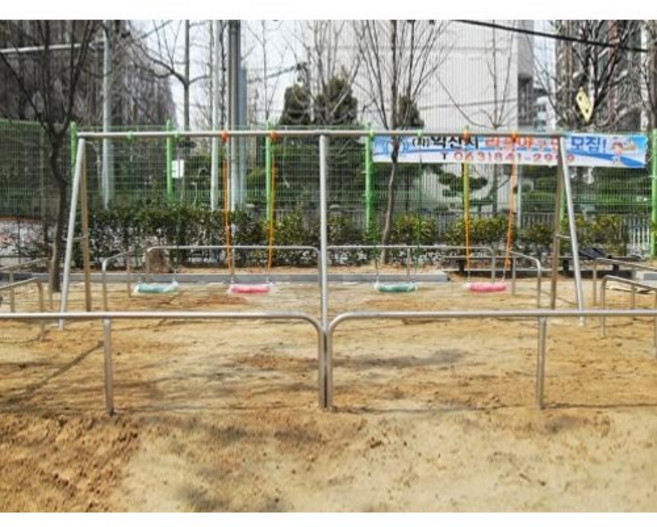 월드스포츠산업 야외놀이터 그네 4인안전펜스포함 스텐 WD-H-33C