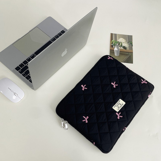 다데이 귀여운 퀄팅 자수 태블릿 노트북 수납 파우치