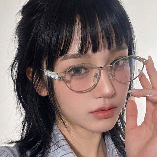 남녀공용 Y2K 무대 행사 공연 긱시크 가벼운 메탈 은색 오벌 흘러내림방지 실리콘 코받침 패션안경 F698