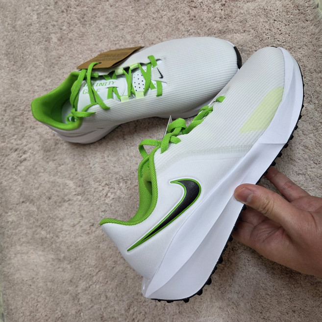 나이키 인피니티 골프화 남성 스파이크리스 골프신발