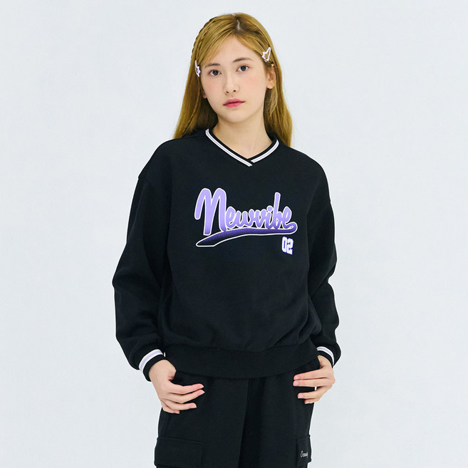 [오션스카이] (본사직영)[2color]주니어 초등 아동용 긴팔티 봄가을 여아 브이넥 그래픽 포인트 맨투맨 T-shirt