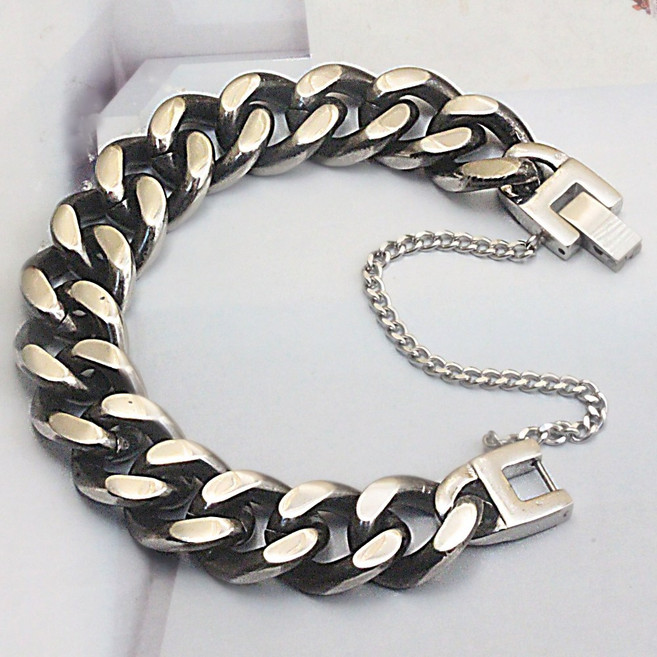 써지컬 굵은 엔틱 남자팔찌 크롬 변색 알러지없는 여자팔찌