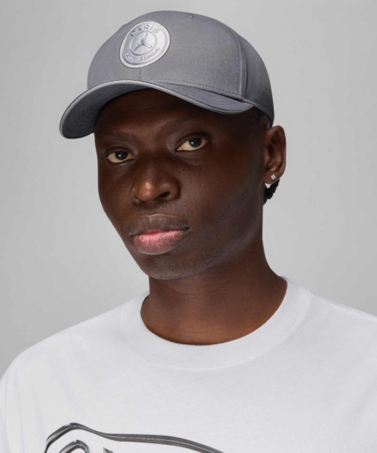 [국내매장판] 나이키 파리 생제르맹 라이즈 스트럭처 모자 - 라이트 그래파이트:크롬 IO4452-014 204940