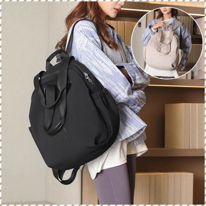 여성 가벼운 빅백 대용량 백팩 방수 캐쥬얼 심플 디자인 블랙 가죽 디테일 가을겨울 여행용