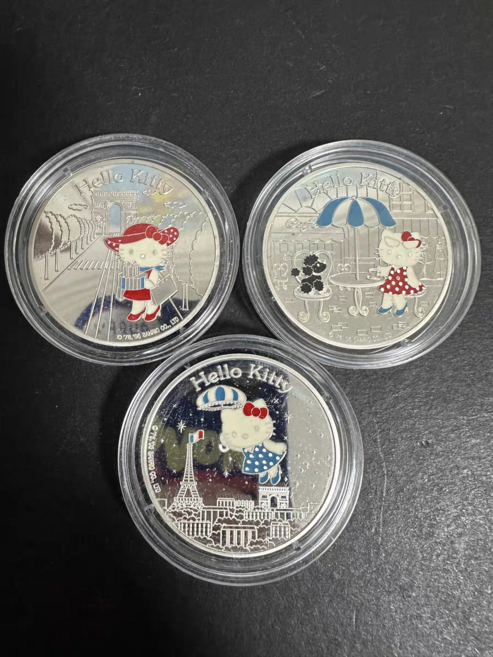 2005년 헬로키티 캣츠 기념주화 기념주화 지폐