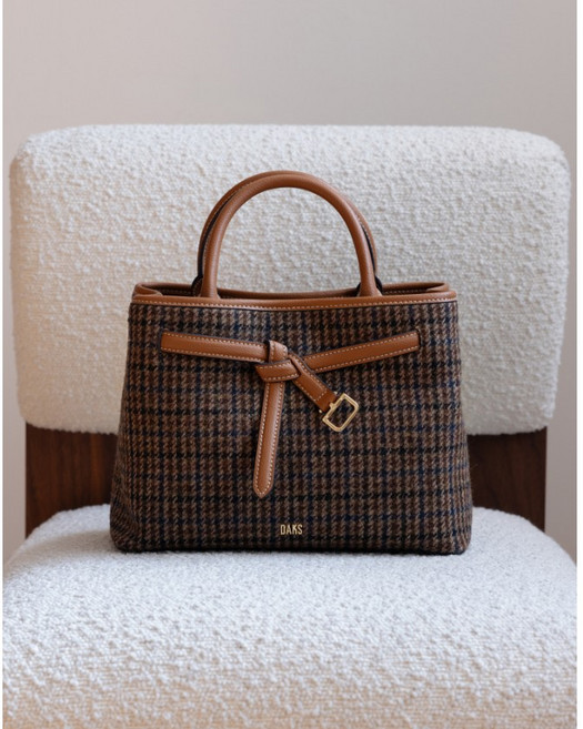 닥스 [더블린 체크] 브라운 벨트장식 잔체크 울 토트백 YMDCBA5F993W2