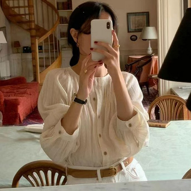 프렌치 빈티지 우아한 감성 라운드넥 프릴 디테일 시스루 스타일 싱글 버튼 롱슬리브 셔츠