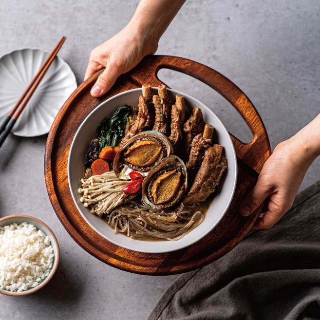 청년보따리 집에서 즐기는 전복 등갈비찜, 4개, 900g