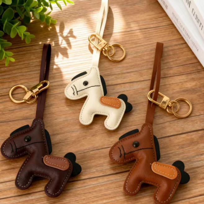 말 인형 가죽 키홀더 열쇠고리 가방 장식 행운 키링, 1개, 블랙