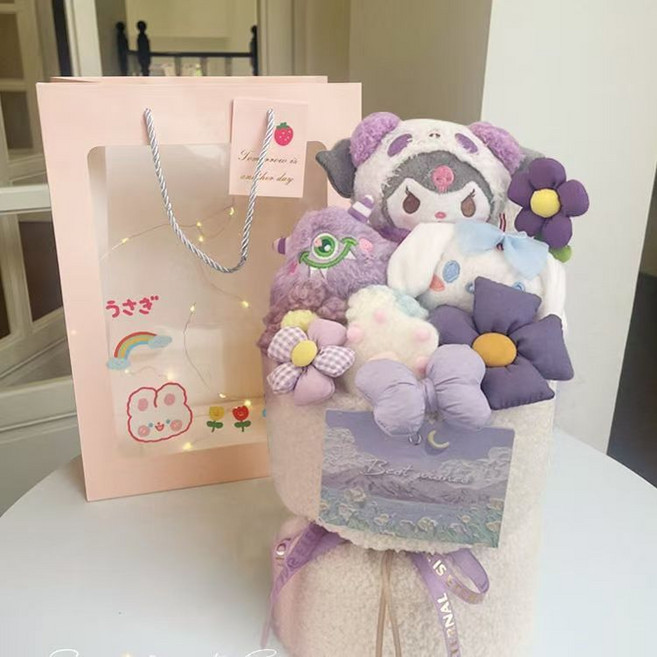 庫洛玩偶花束公仔送女朋友女孩子兒童生日禮物, 1個, 庫洛米紫色花束+禮袋+燈串+賀卡