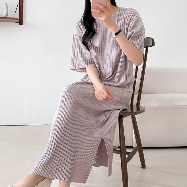 더한땀 웨이브 주름 플리츠 롱 원피스