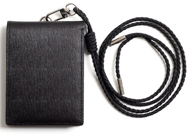 블랑플뢰르 잔물결 소가죽 목걸이 카드지갑