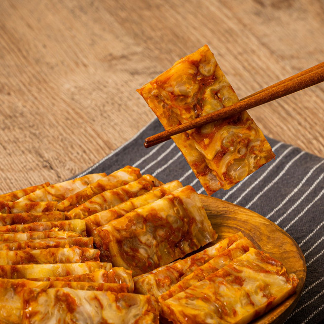 맵지만 20년 맛집 닭발편육 꾸미신닭발 직화구이 무뼈 편육 200g, 1개, 180g