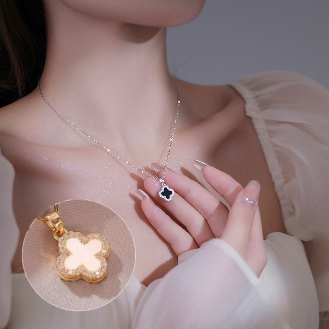 JONNEIC 조네익 양면 목걸이 알러지 변색 없는 네잎클로버 써지컬스틸 목걸이 행운 목걸이