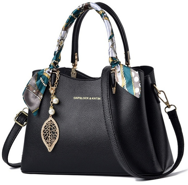 리치모리 스카프 포인트 가죽 토트백