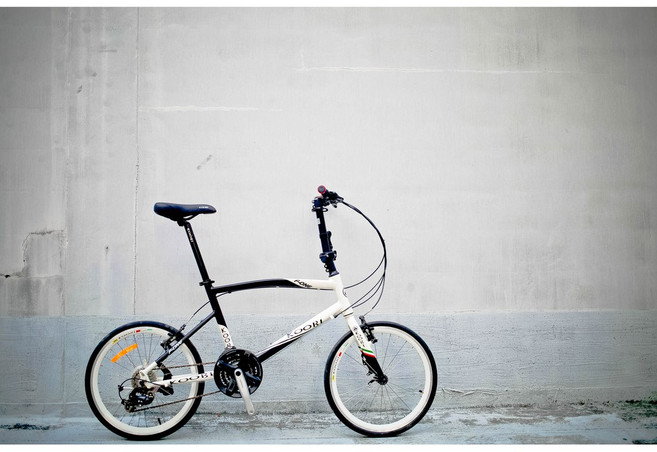 BIKEONE L10 LITE 鋁合金小徑車 SHIMANO 24速套件煞變合一小輪徑設計451平把公路車僅重12KG, 1個