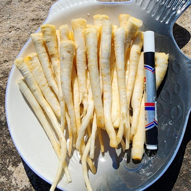 국산 100% 깐도라지 채 가늘게채썬 통도라지 껍질제거 400g, 깐도라지(채), 1개