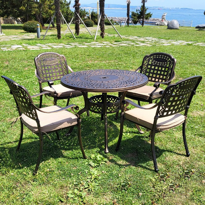 인블루 브론디04 주물 가든 4인 야외세트