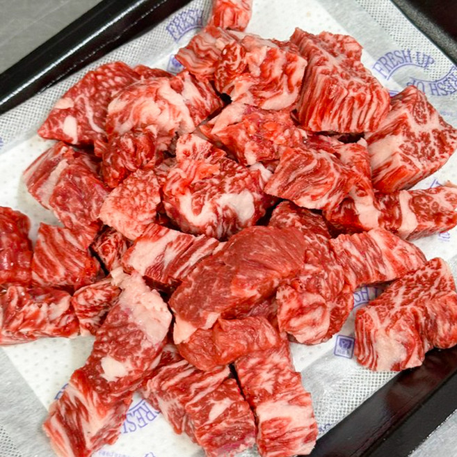 투뿔 한우 국거리 1++ 마장동 도매 1kg, 1개