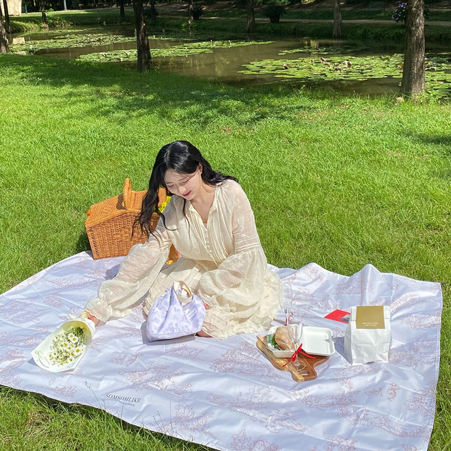 솜솜라이크 트왈드 경량 피크닉매트, 모카무스