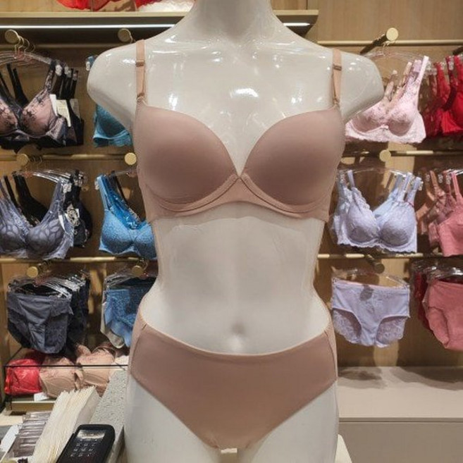 트라이엄프 스킨솔리드 베이직 브라+팬티2장세트(TDWBRR13BPR13BE22) 582422