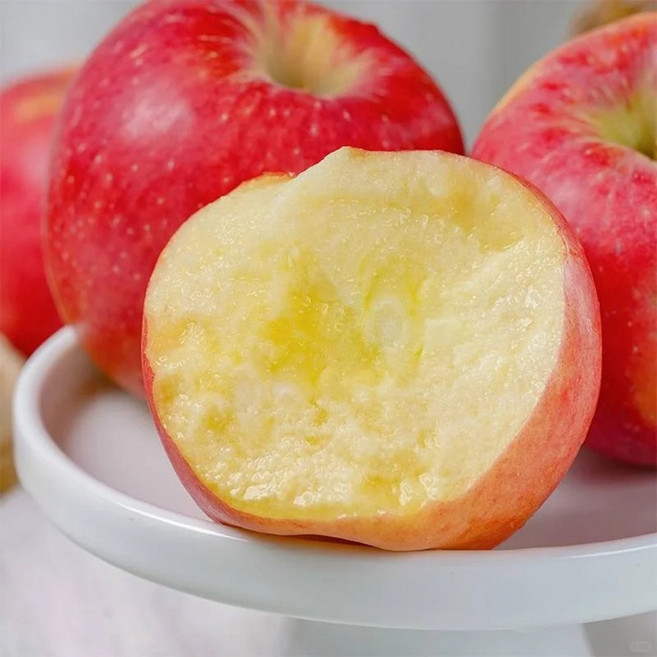 [한정초특가] 초고당도실속형 꿀프룻 못난이 사과, 1개, 2kg