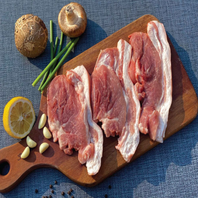 미트매니아 국내산 암돼지 한돈 생 냉장 앞다리살 전지 캠핑 돼지고기 500g, 수육용_덩어리, 1개