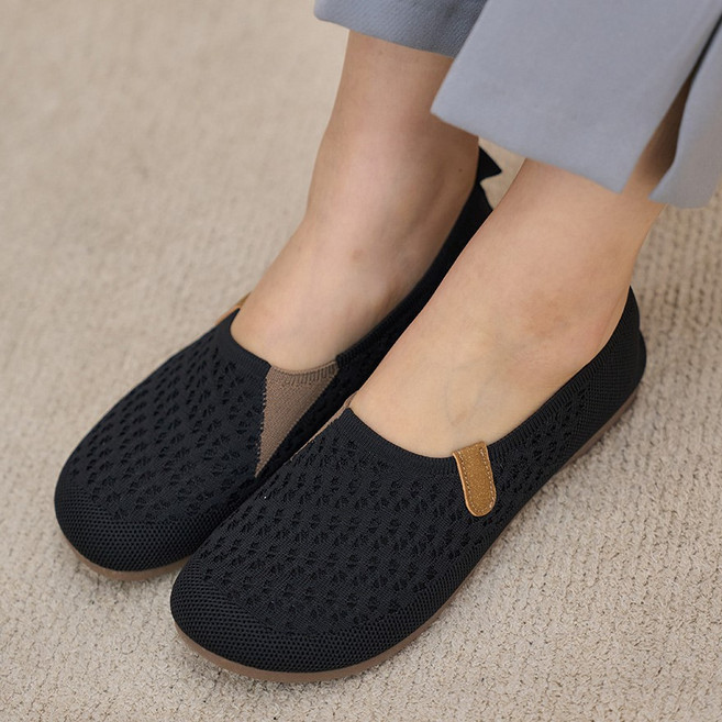 쌈지 가볍고 발이편한 푹신한 볼넓은 니트슬립온 중년여성 컴포트화 굽2.5cm