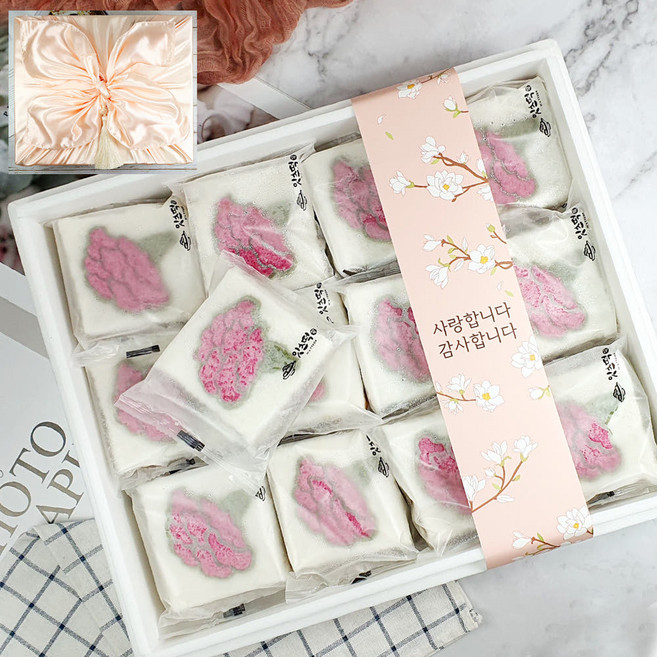 잇츠떡 카네이션 꿀설기 선물세트 2호 스승의날 어버이날 부모님 냉동떡 답례 맛집 보자기포장, 1세트, 2.232kg