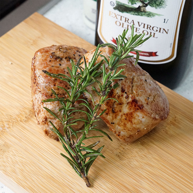 고기생각 한돈 다이어트 안심 스테이크 1kg, 2개