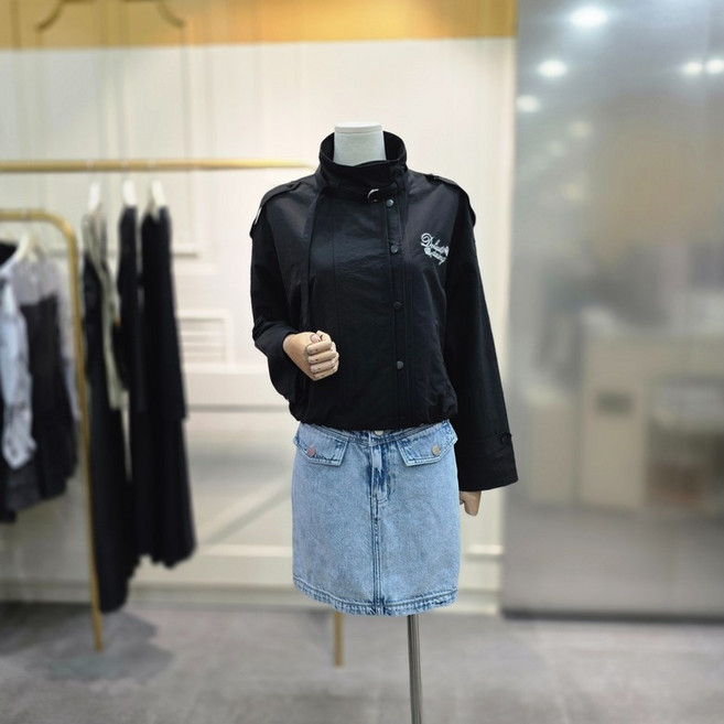 에고이스트 스프링 스트랩 자수 점퍼 ES2OJP52BK_CA