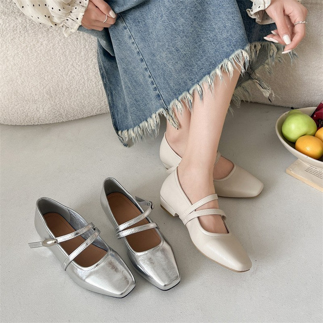 더블 스트랩 포인트 데일리 플랫슈즈