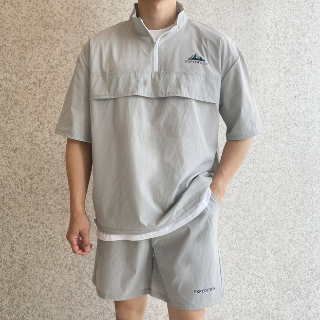 베럴댄나우 남자 익스페디션 프린팅 아노락 셋업 오버핏 반팔 반바지 트레이닝 세트