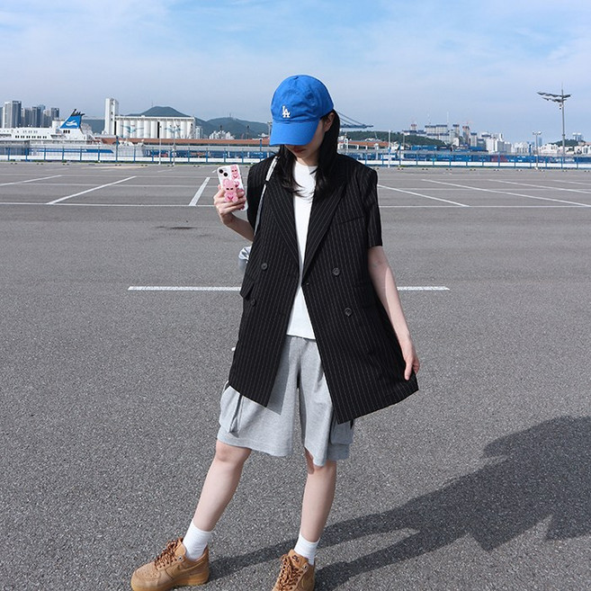 (초특가 고퀄리티)(국내 자체 제작)(당일 발송) 오버핏 더블 투버튼 스트라이프 반팔 자켓