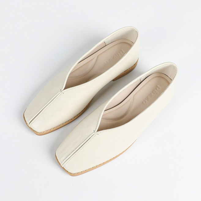 페조 여성 스퀘어토 스티치 미니멀 플랫 로퍼 PZYJ666-1