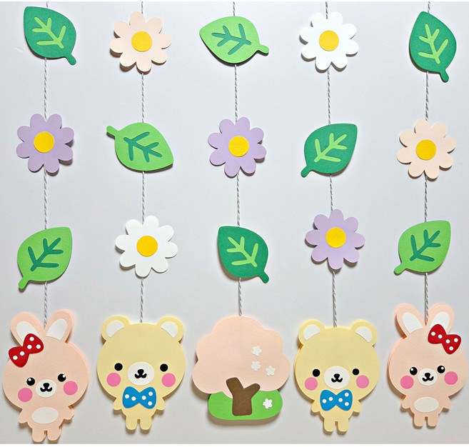 봄모빌 토끼모빌 곰모빌 어린이집 유치원 환경구성 게시판 새학기 교실꾸미기 양면 DIY 5줄