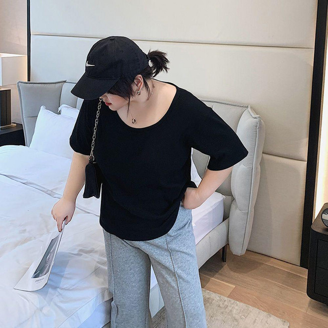大尺碼短袖T恤女 寬鬆顯瘦上衣