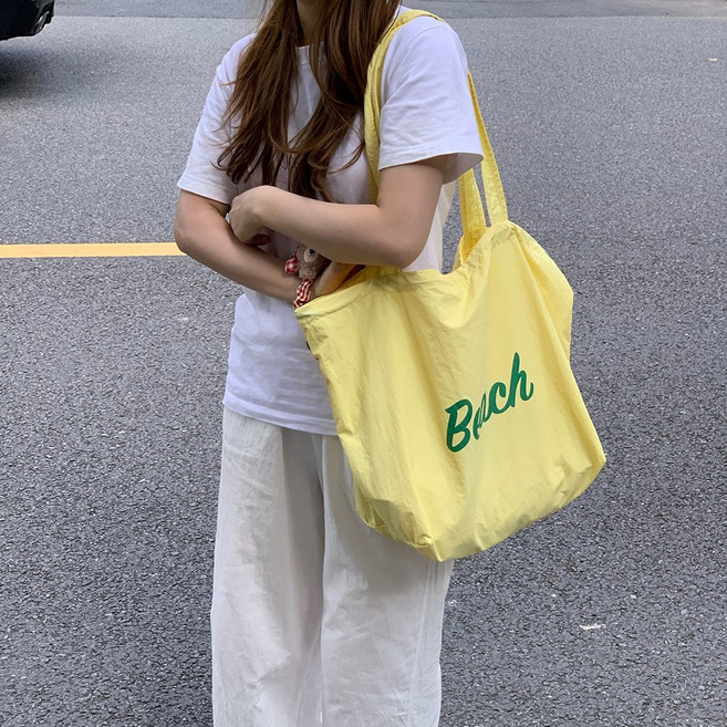 [여름필수] 워터파크 비치백 초경량 생활방수 물놀이 크로스백 숄더백 바캉스 에코백 비치백 여행 육아용 장바구니 무드 꾸안꾸 여름 데일리 나일론 접이식 여성 가방