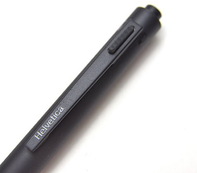 다색 멀티 펜 helvetica 4-in-1 다기능 펜 블랙 일본 직배송