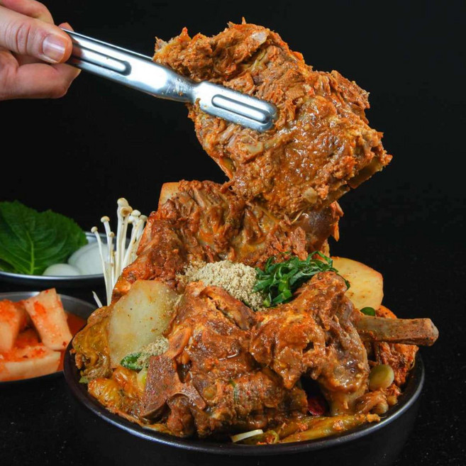 [정마을/실온보관] 국내산 우거지 감자탕 뼈해장국 650g x 4팩, 4개