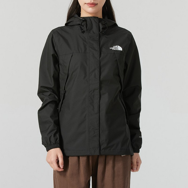 노스페이스 여성용 바람막이 재킷 8DFAJK3