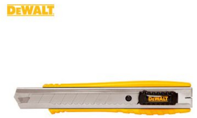 디월트 DWHT10038 18mm Snap Off 칼