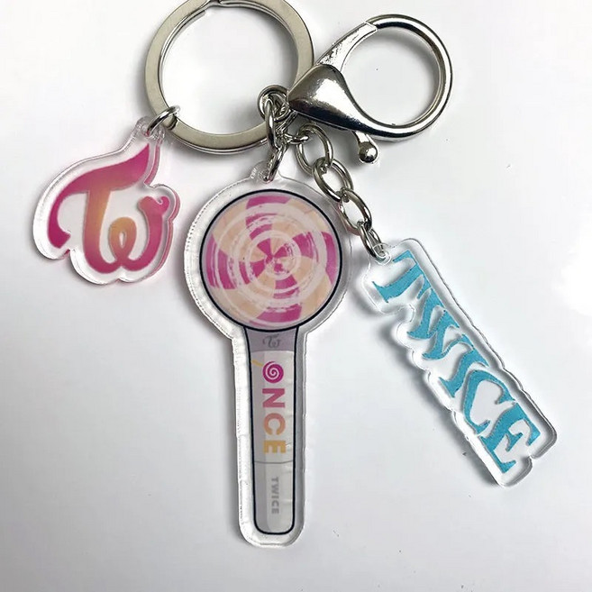 트와이스 미니응원봉키링 TWICE 그룹 twice 나연정연모모사나지효미나다현채영쯔위 트와이스콘서트미니응원봉키링 열쇠고리열쇠걸이책가방걸이핸드폰걸이 키링홀더 트와이스콘서트응원굿즈원스, 사진참고, 트와이스 키링