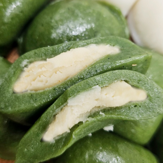 국내산 생쑥 갈아넣은 굳지 않는 떡 백앙금 쑥 바람떡, 1개, 900g