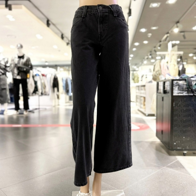 [ L E V I S ] 요즘 가장 핫한 여성 와이드팬츠 4종~!! 질긴 소재로 오래 입을 수 있는 사계절 청바지~!! (LA5929006) NC강서 리바이스