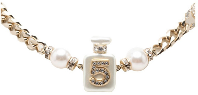 3위 - 샤넬 중고 2022 CC Gold Plated Faux Pearl Strass No 5 Perfume Bot