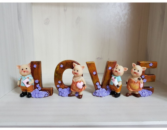 이현아트 미니어처 LOVE 돼지 장식