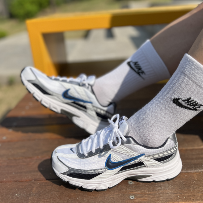 나이키 INAT 남성 이니시에이터 운동화 4종 런닝화 헬스화 조깅화 발편한 신발 슈즈케이스 세트